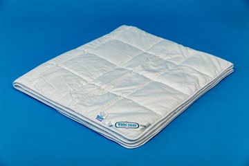Одеяло лёгкое полутороспальное Белый лебедь в Пензе